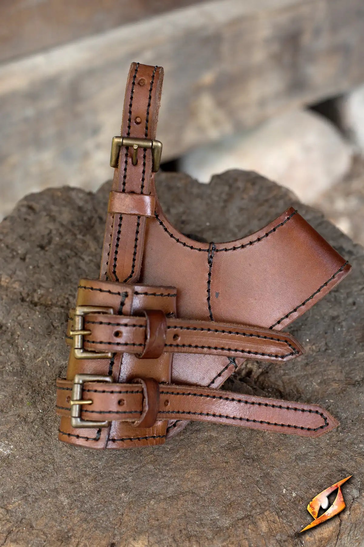 Adventurer Swordholder made of durable leather with multiple buckles for secure attachment.
