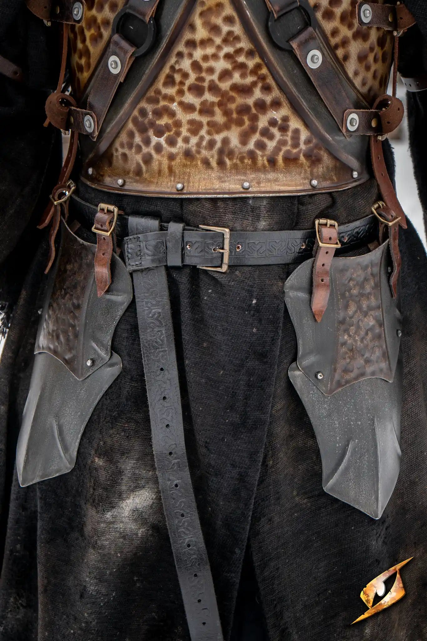 Raider Belt Shields - LARP & Reenactment Tassets | Epic Armoury