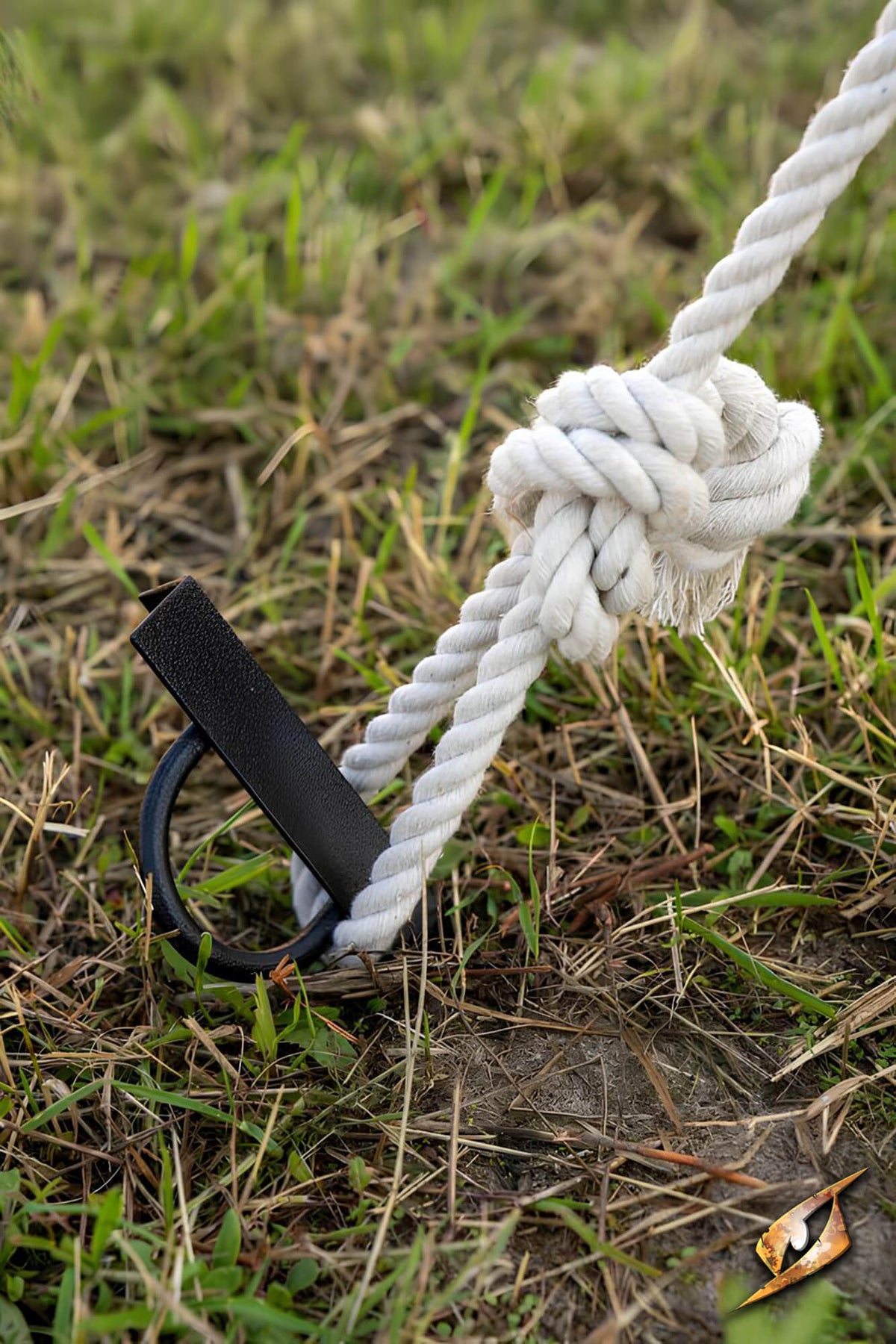 V-Shape Iron Peg A