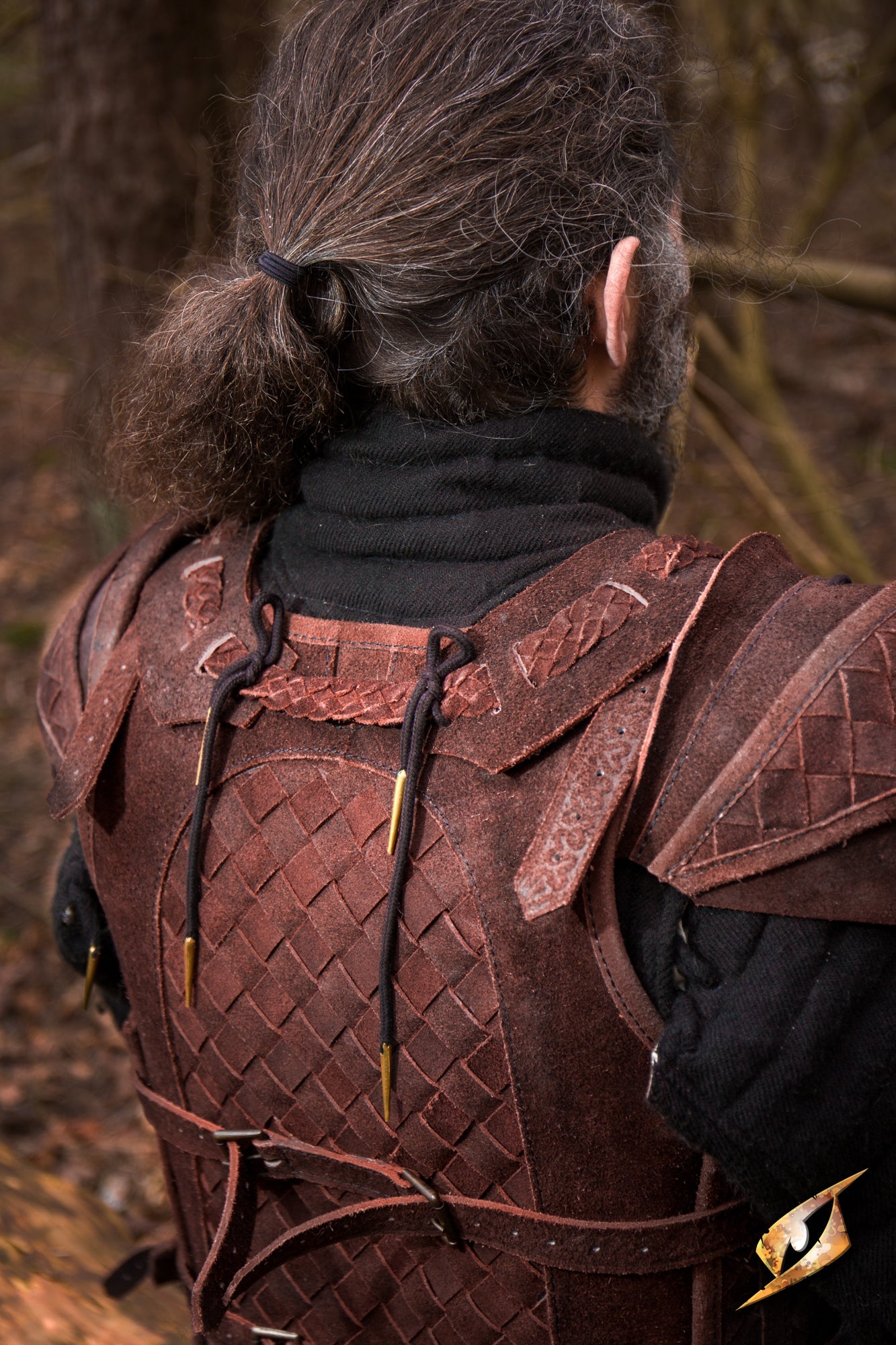 Ranger Shoulders - Suede - Epic Armoury America