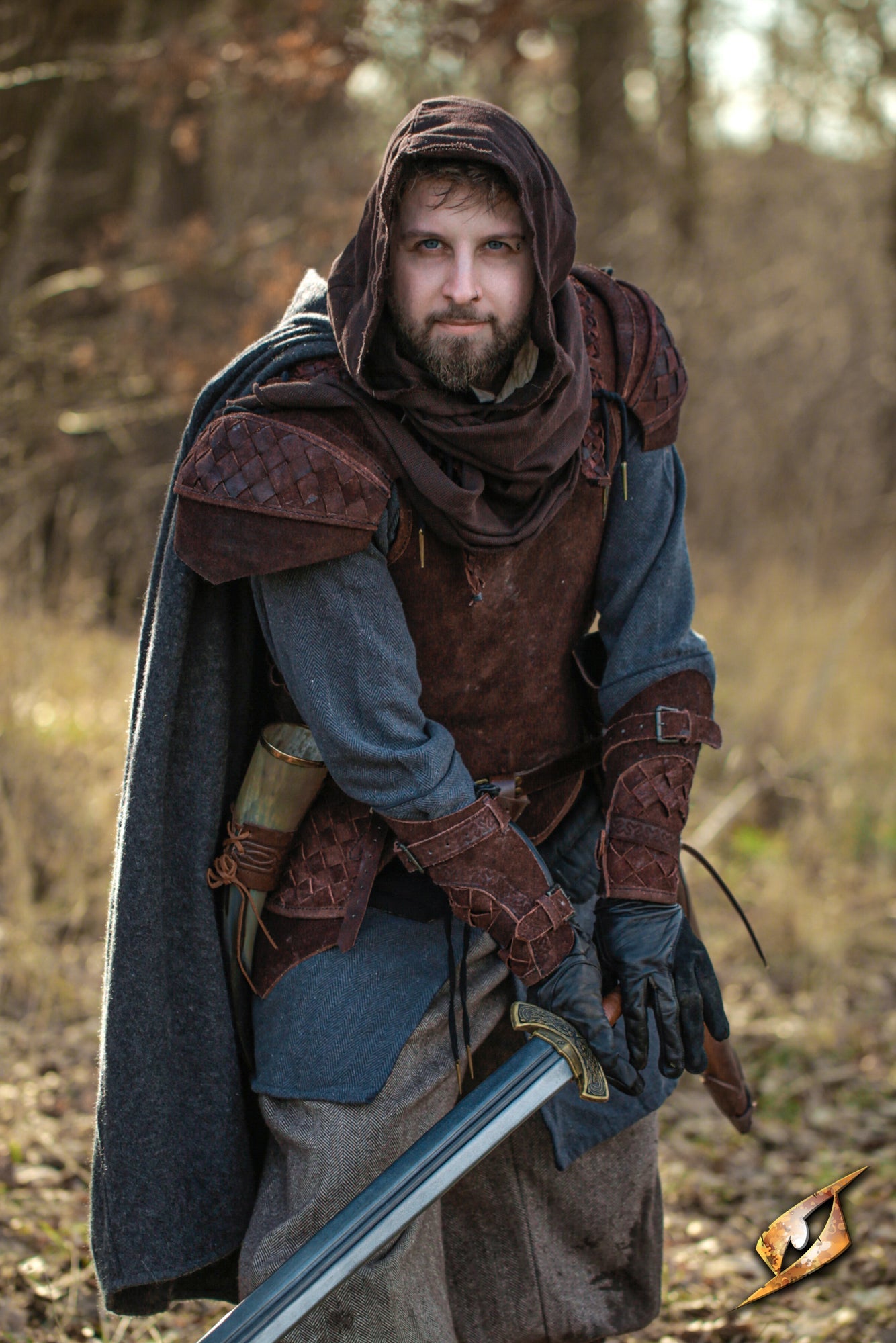 Ranger Bracers - Suede