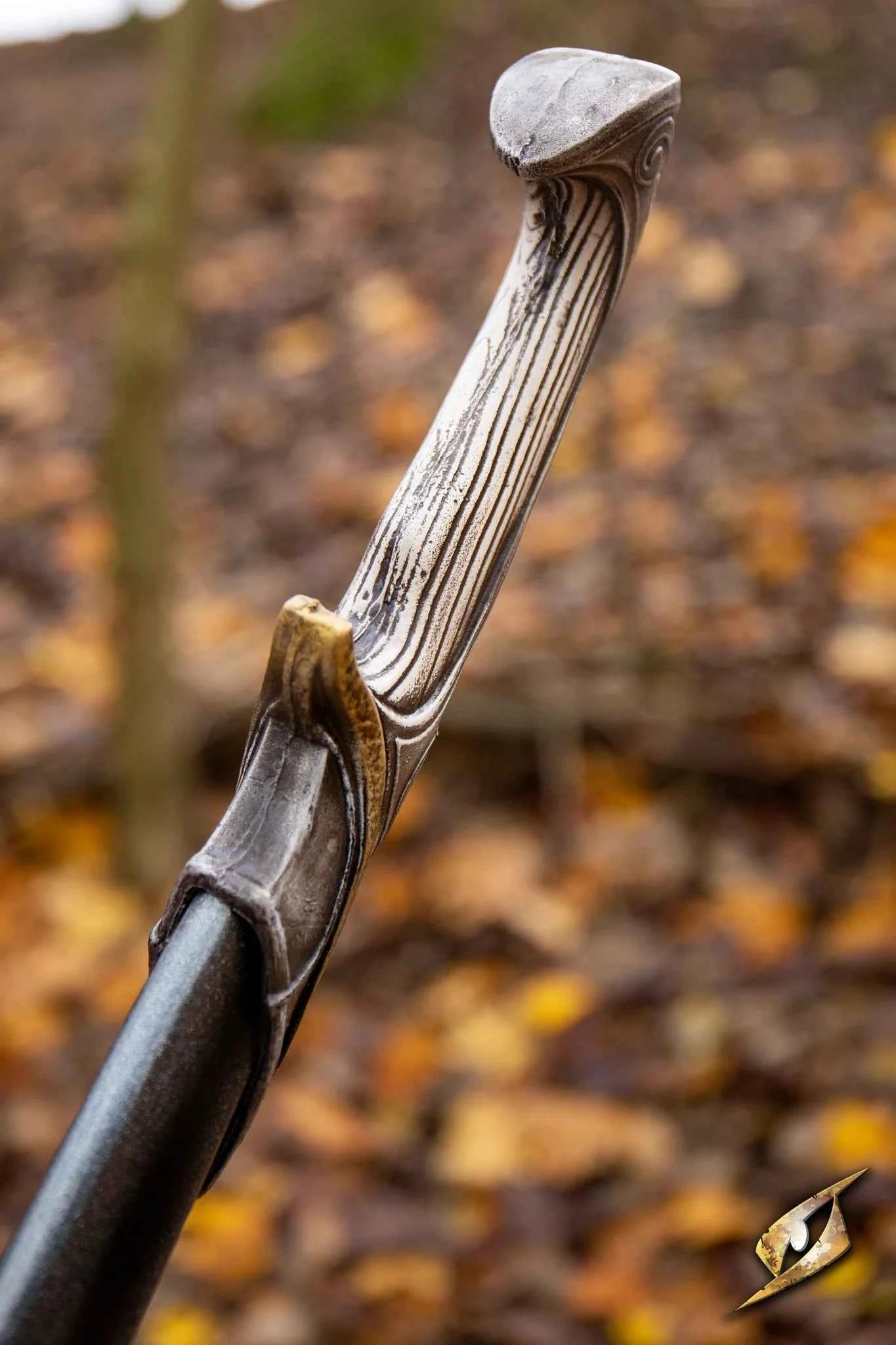 Curved Elven Sword