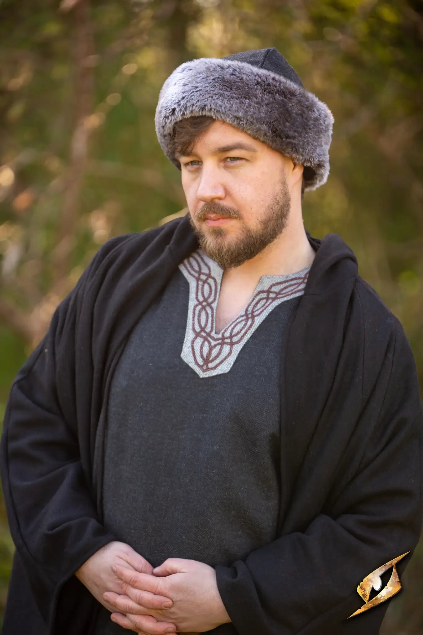 Toke Cap | Viking Wool Blend with Faux Fur Trim | Epic Armoury