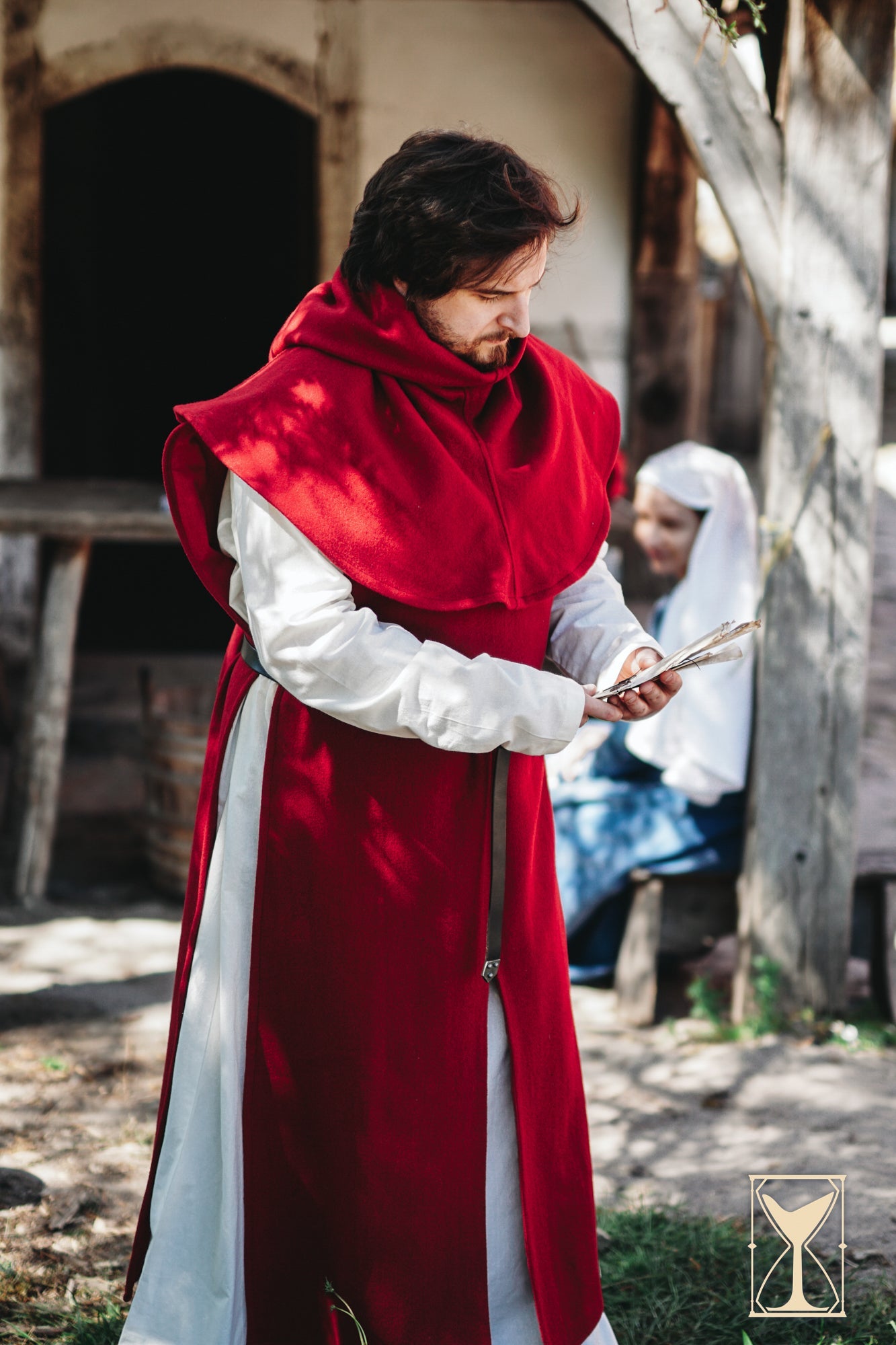 Simple Liripipe Hood - Brushed Wool - Epic Armoury America