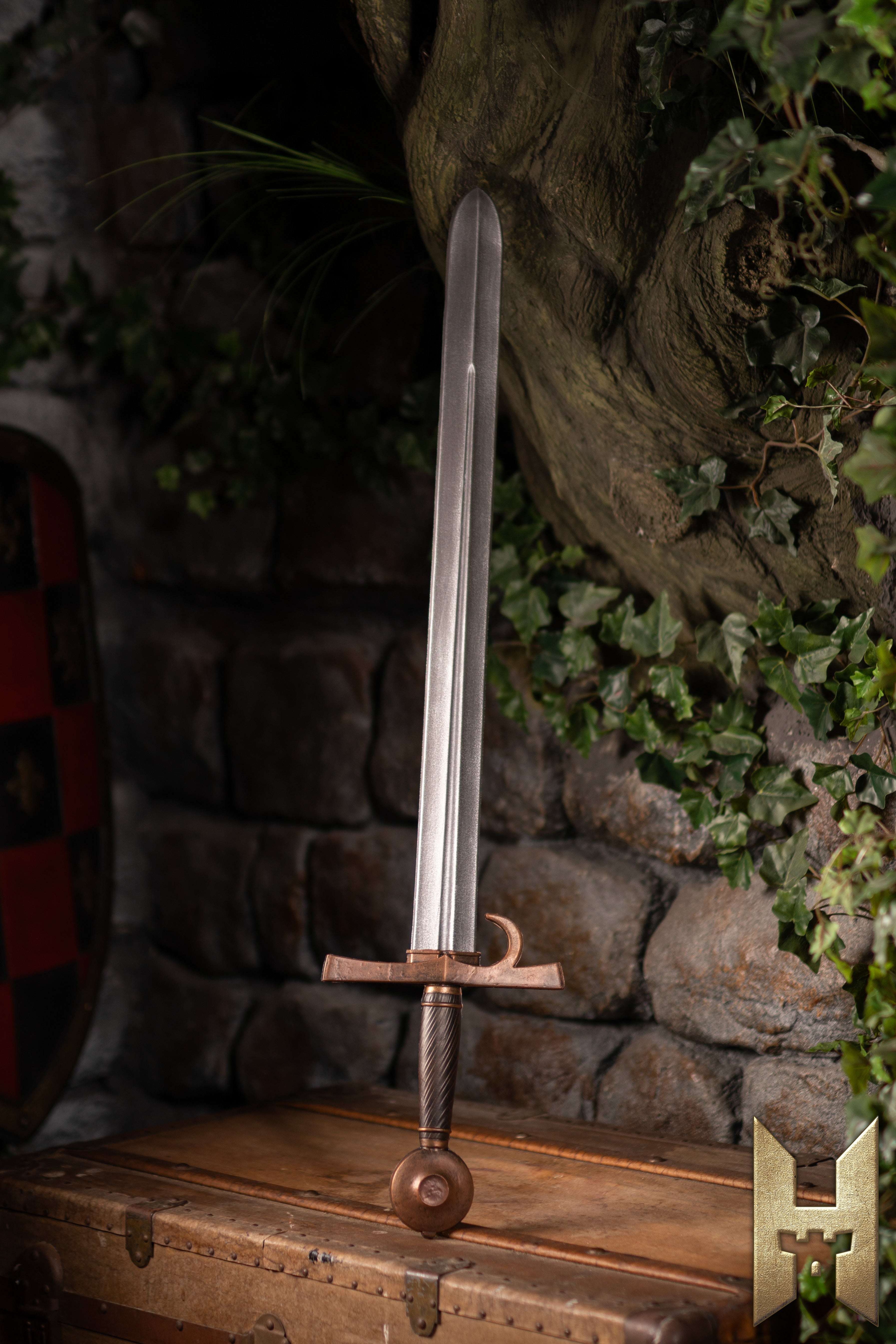32770150 01 Milanese Sword Bronze Steel 91Cm