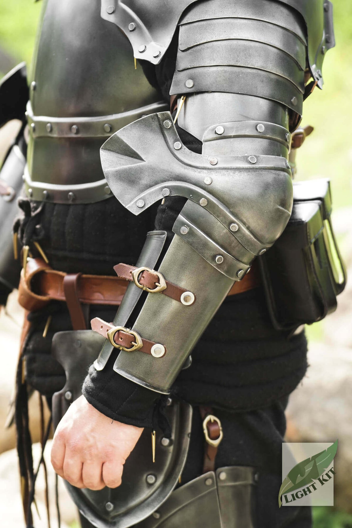 Captain Arm Protection - Light Kit showcasing armored upper arm and elbow protection for enhanced durability.