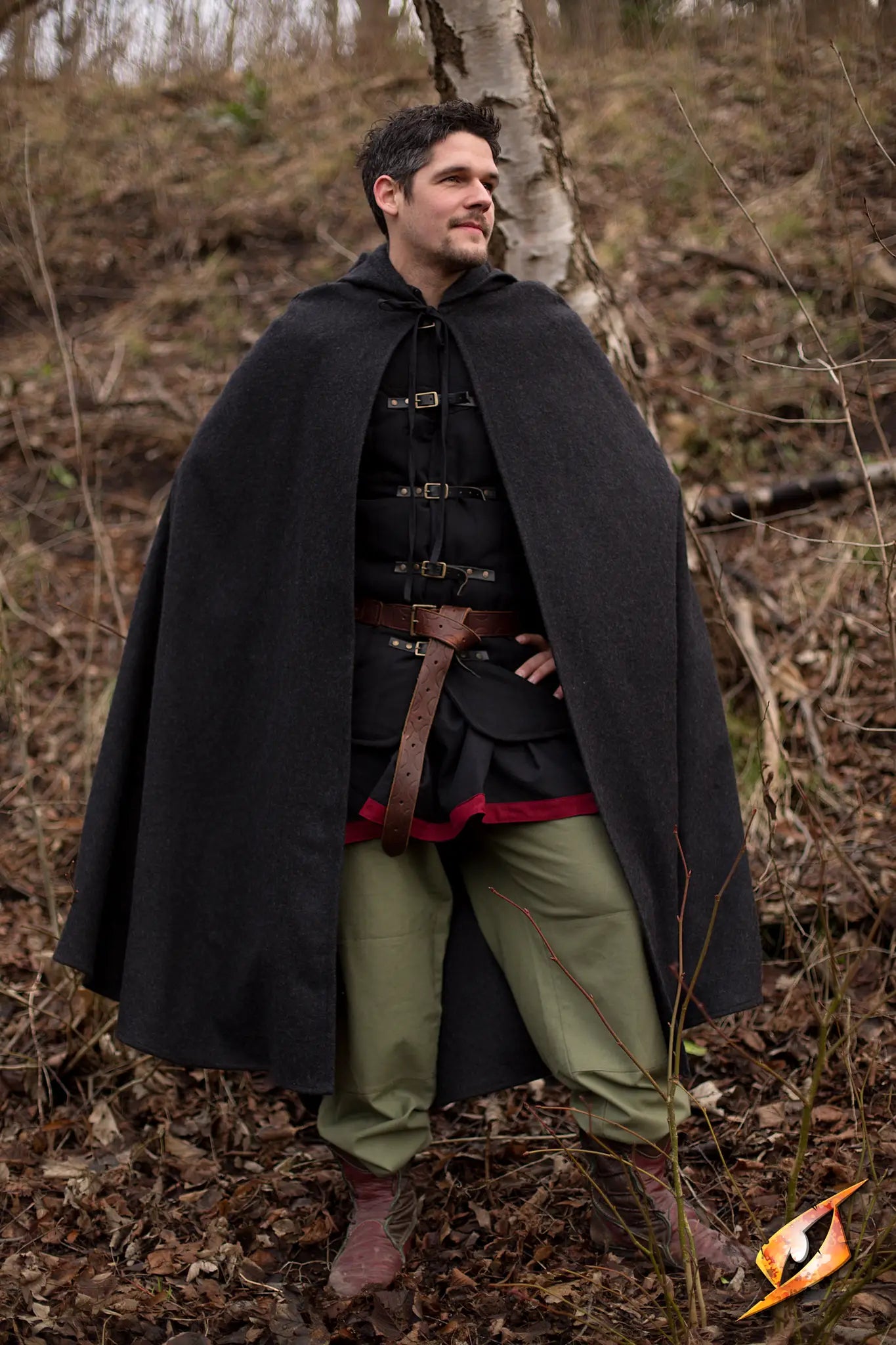 Cape Wool for LARP & Cosplay - Epic Armoury | Durable & Warm