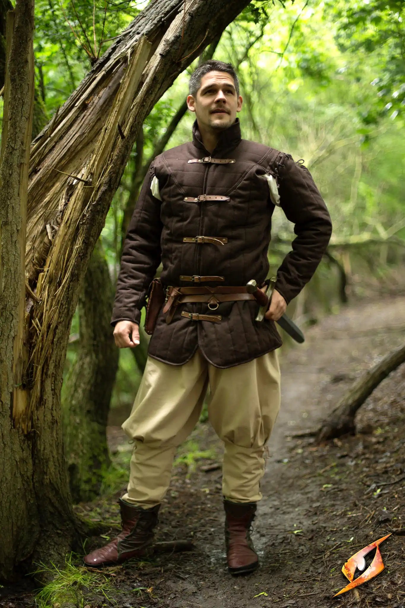 Gambeson Warrior With Long Sleeves worn by a male model in a forest setting.