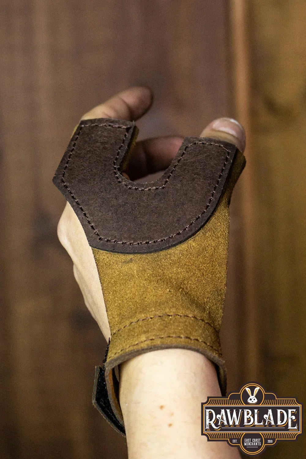 Archery Glove Oren displayed on a hand, showcasing high quality split leather and adjustable wrist with velcro.