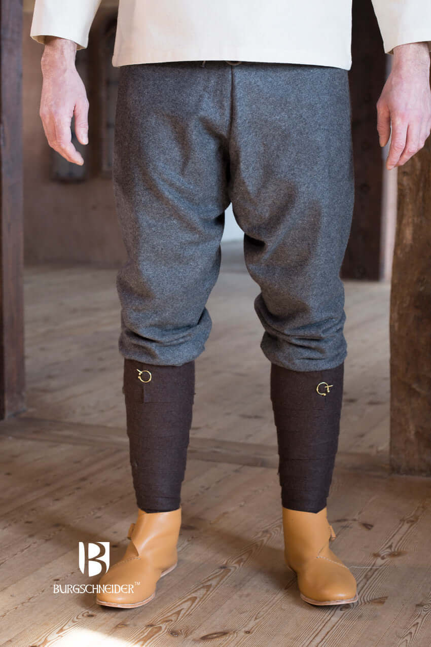 Wool Thorsberg Pants Fenris in dark grey, authentic Germanic style, made by Burgschneider for medieval attire.