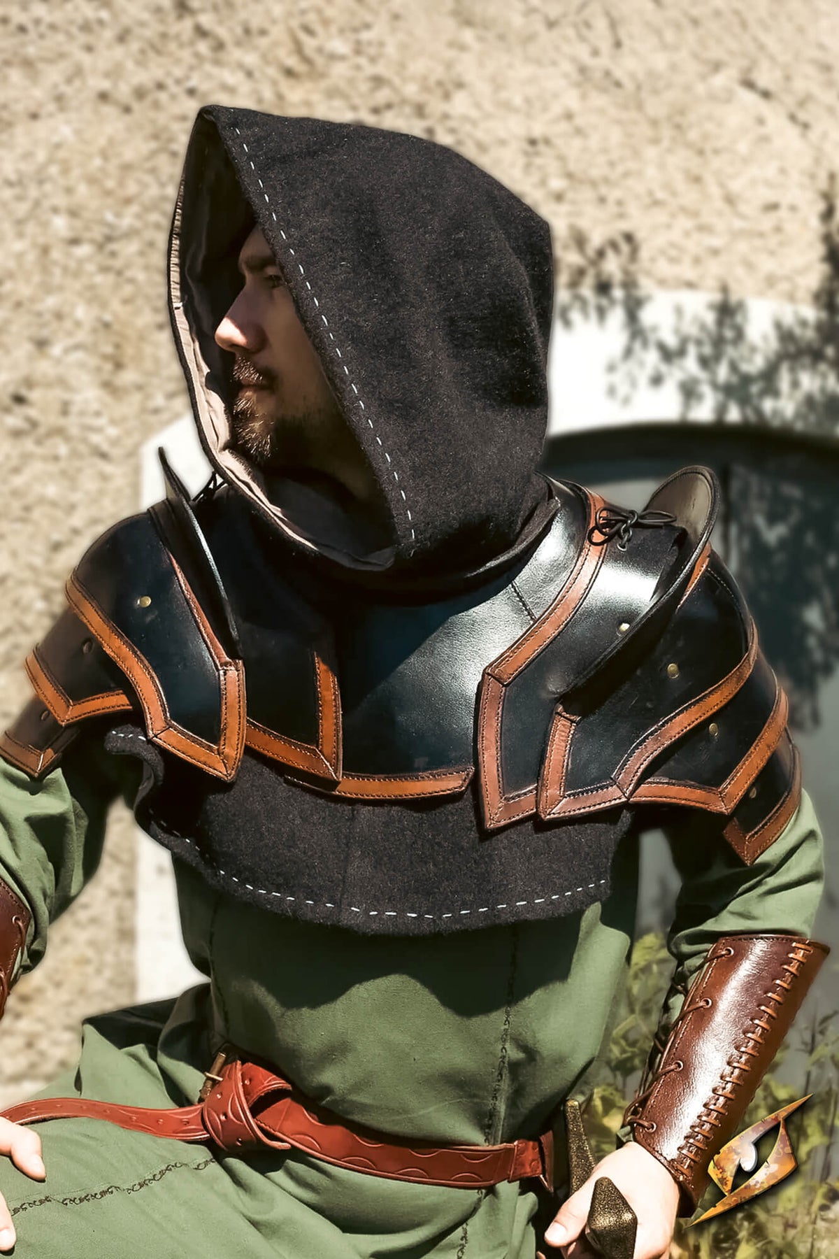 Shoulder Armour & Neck Guard