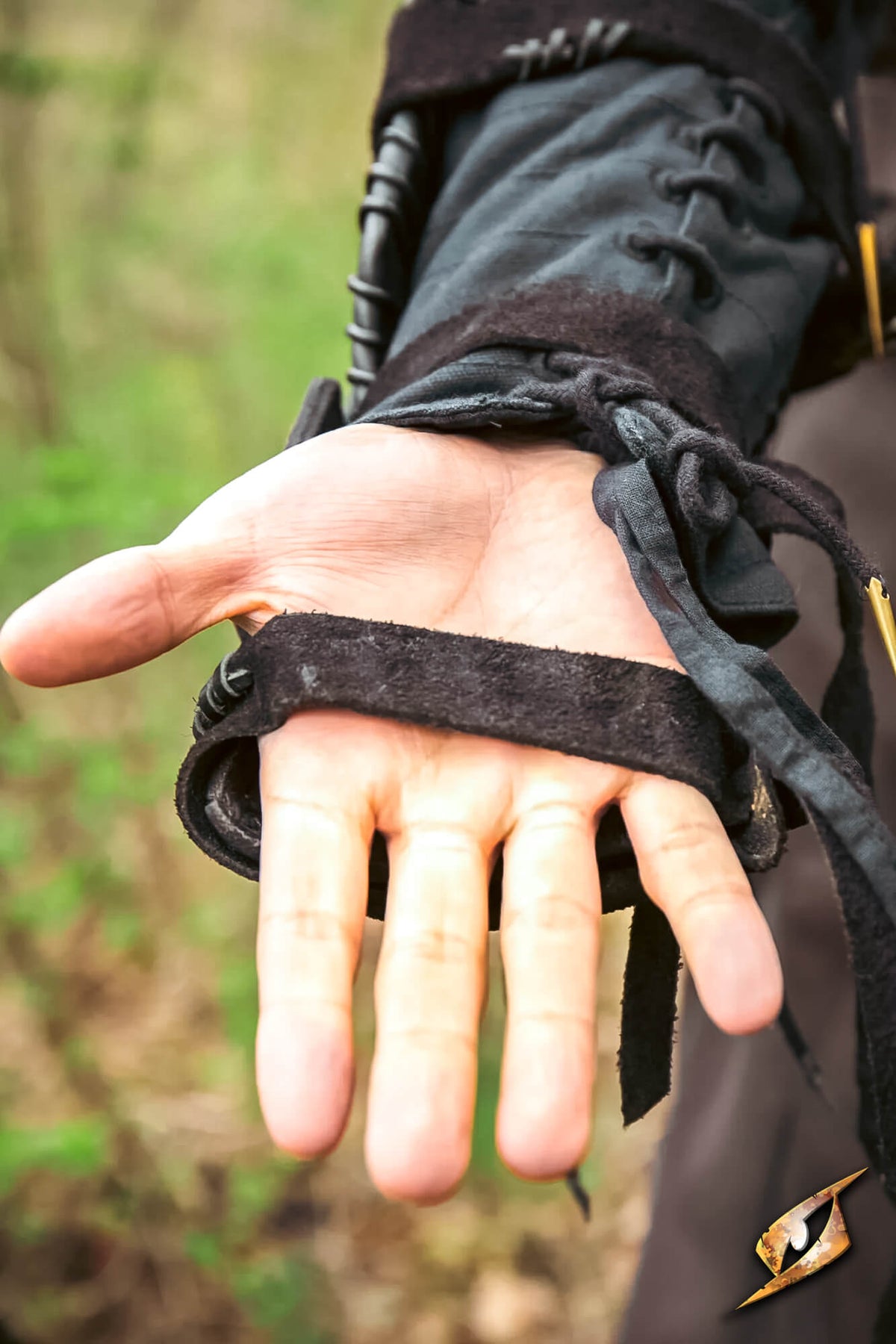 Bone Bracer