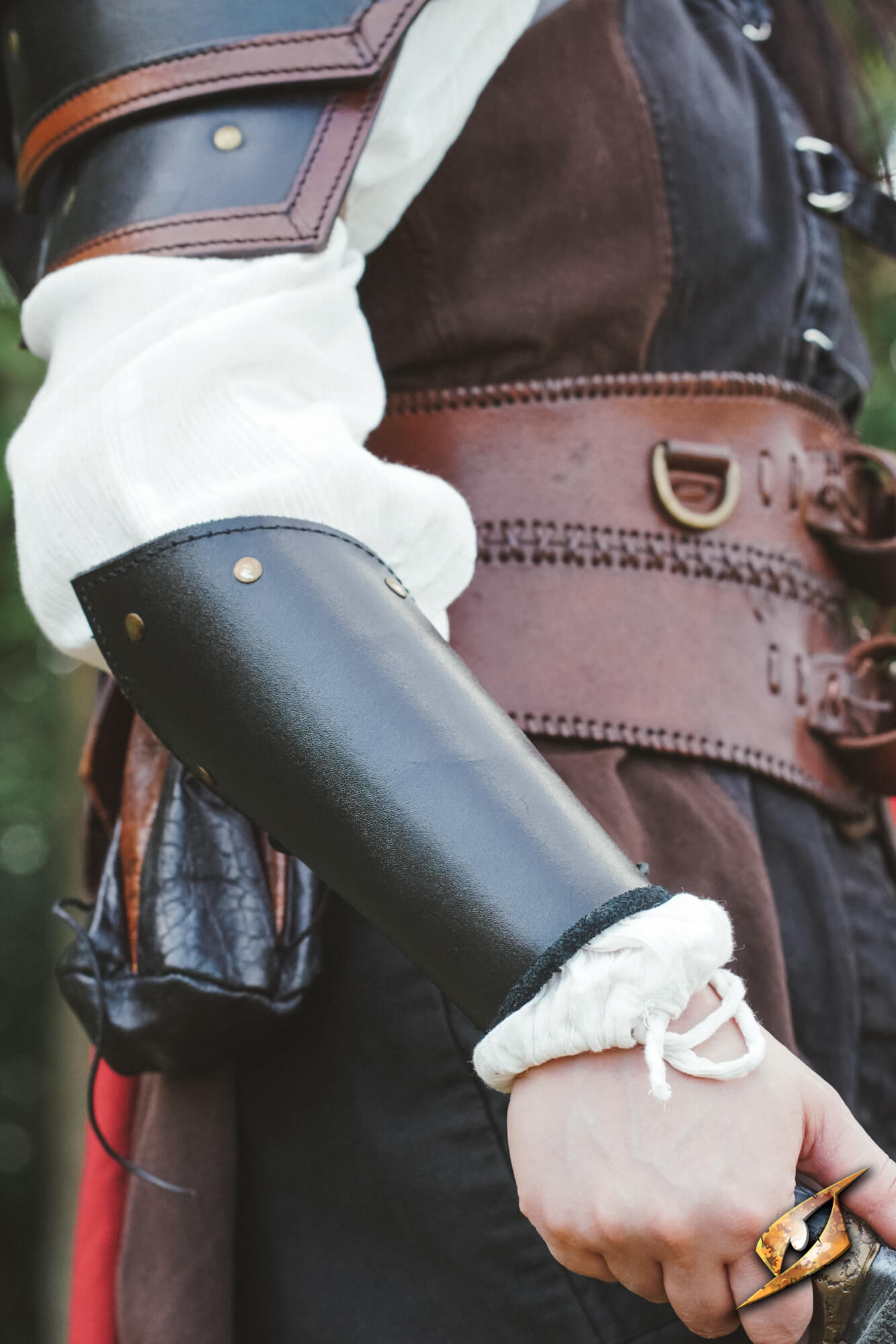 Valiant Dynamo/Braveforge Bracers セット Ready For Battle Bracers - Epic Armoury Europe