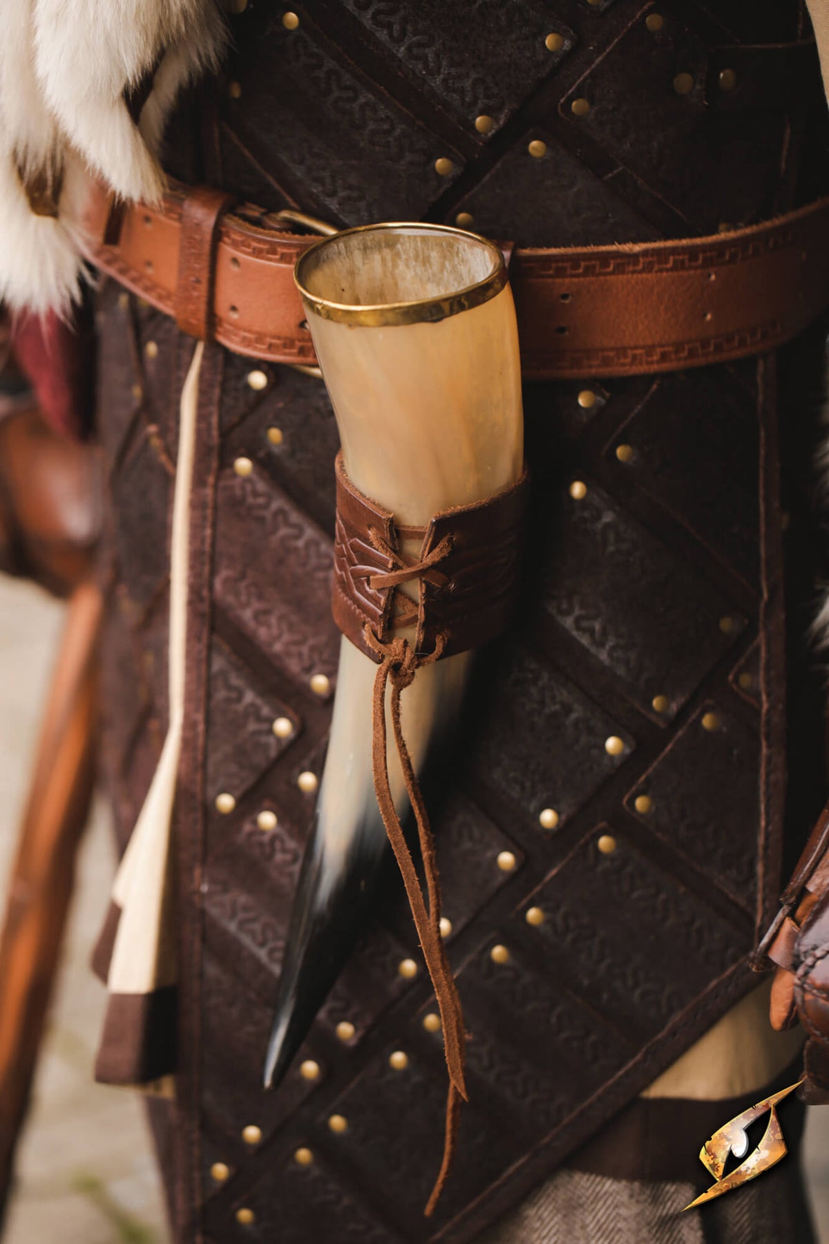 Horn Holder