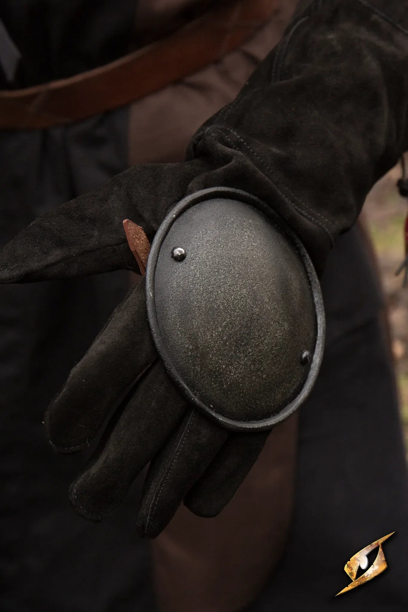 Rondel Hand Protection close-up showing sturdy glove with protective shield for fencers, ensuring hand safety during sparring.