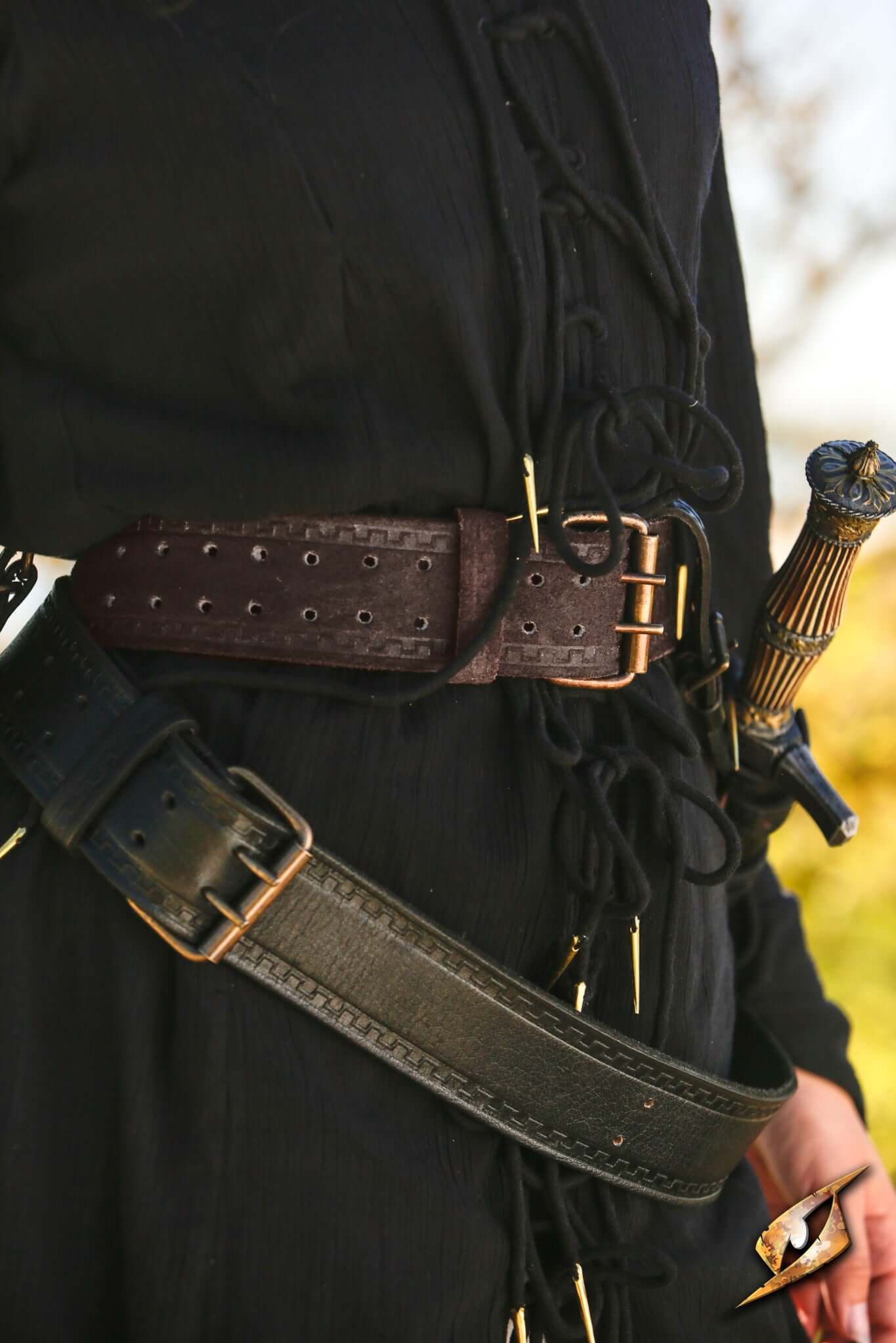 2901 04 %20Hunter%20Belt%20 %20Black.Jpg