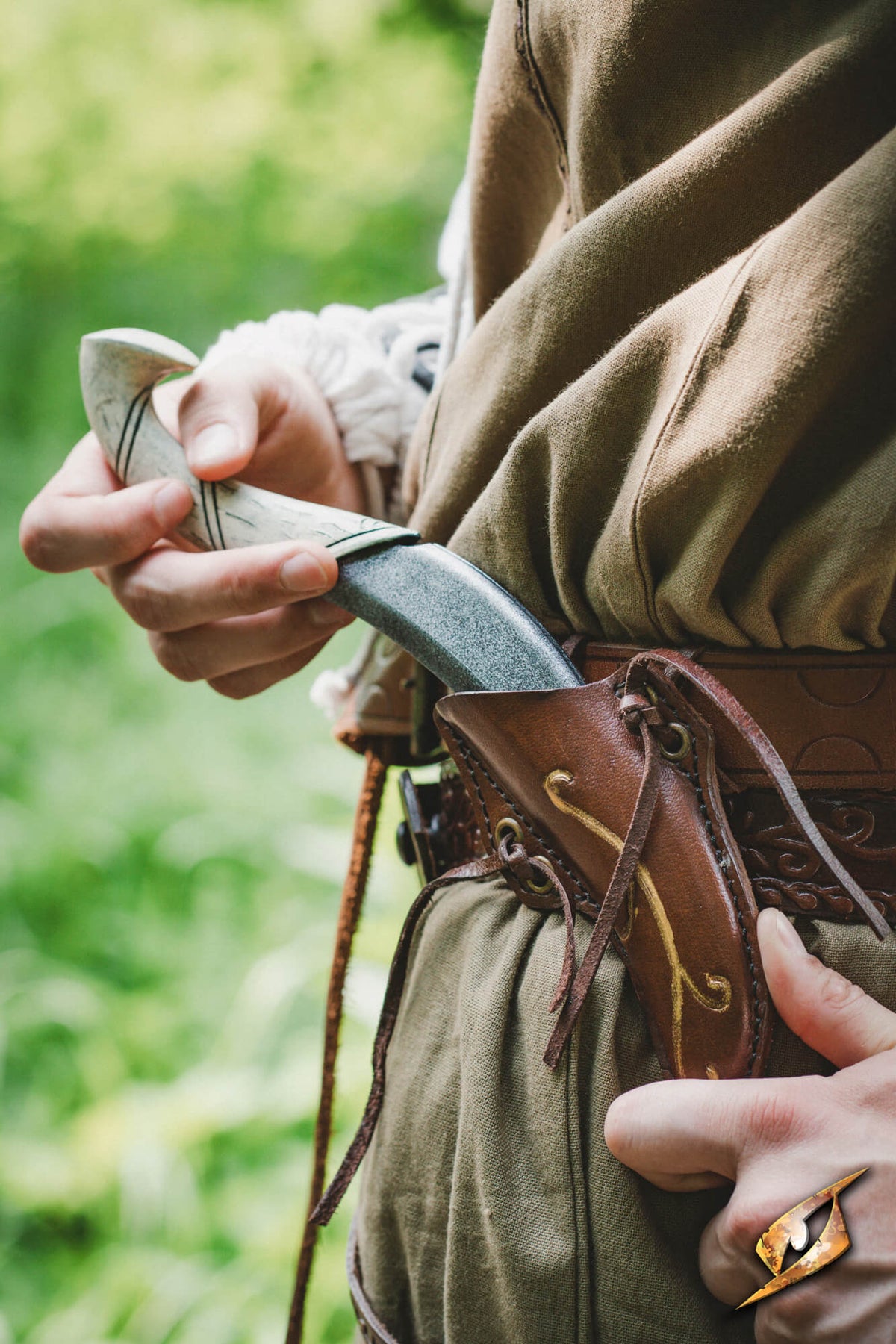 Elven Throwing Knife Holder - Left Hand
