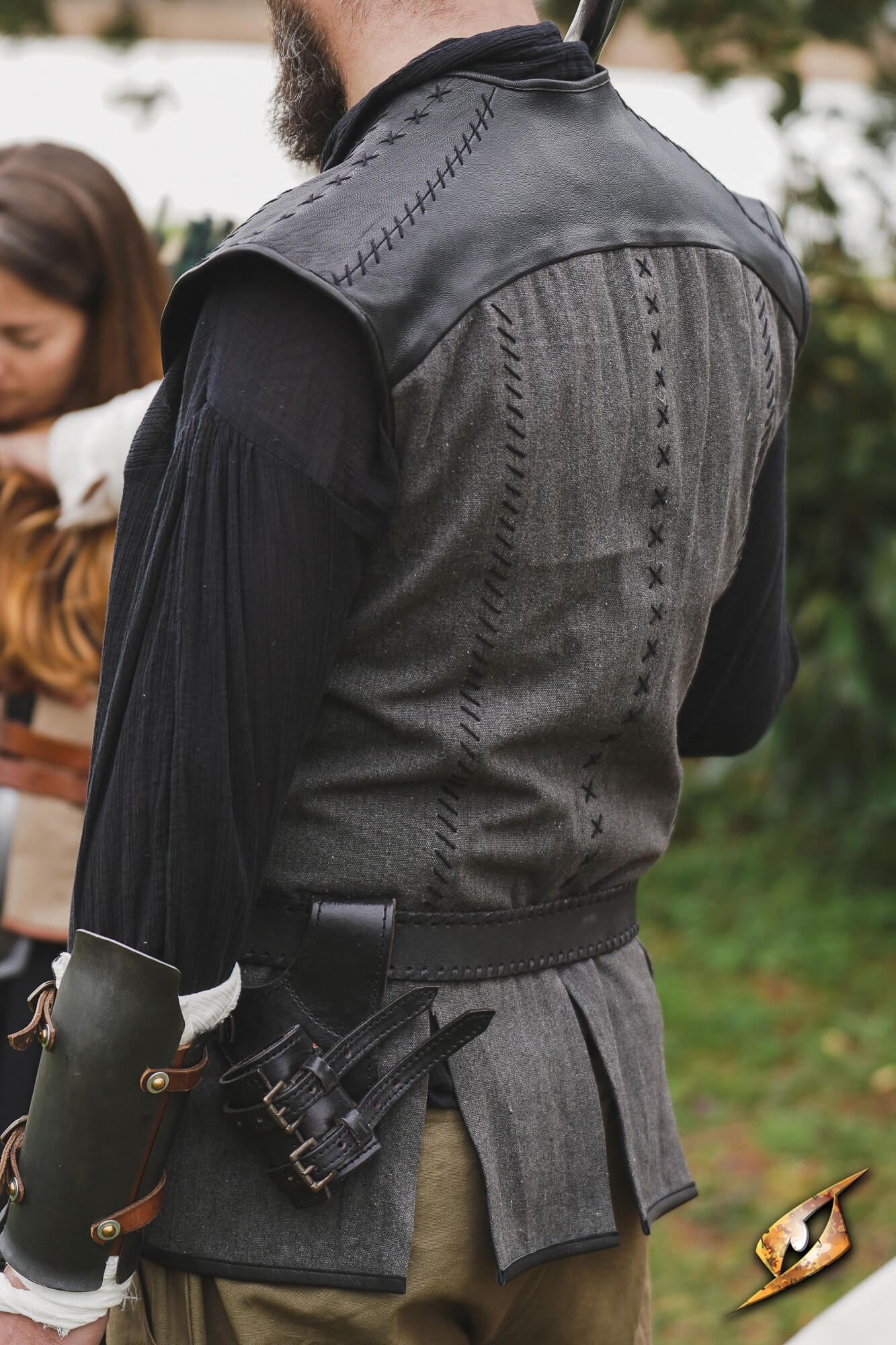 Rugged Canvas Jerkin - Epic Armoury America
