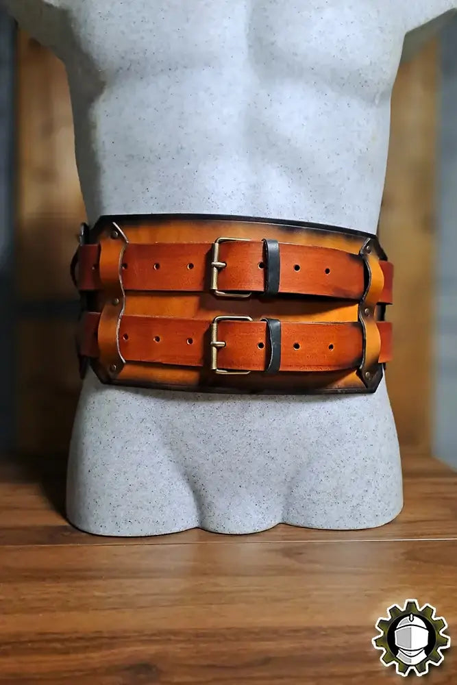 Broad Belt Jaret (Fighter) displayed on a mannequin, showcasing its double-belt construction and overlapping leather plates.