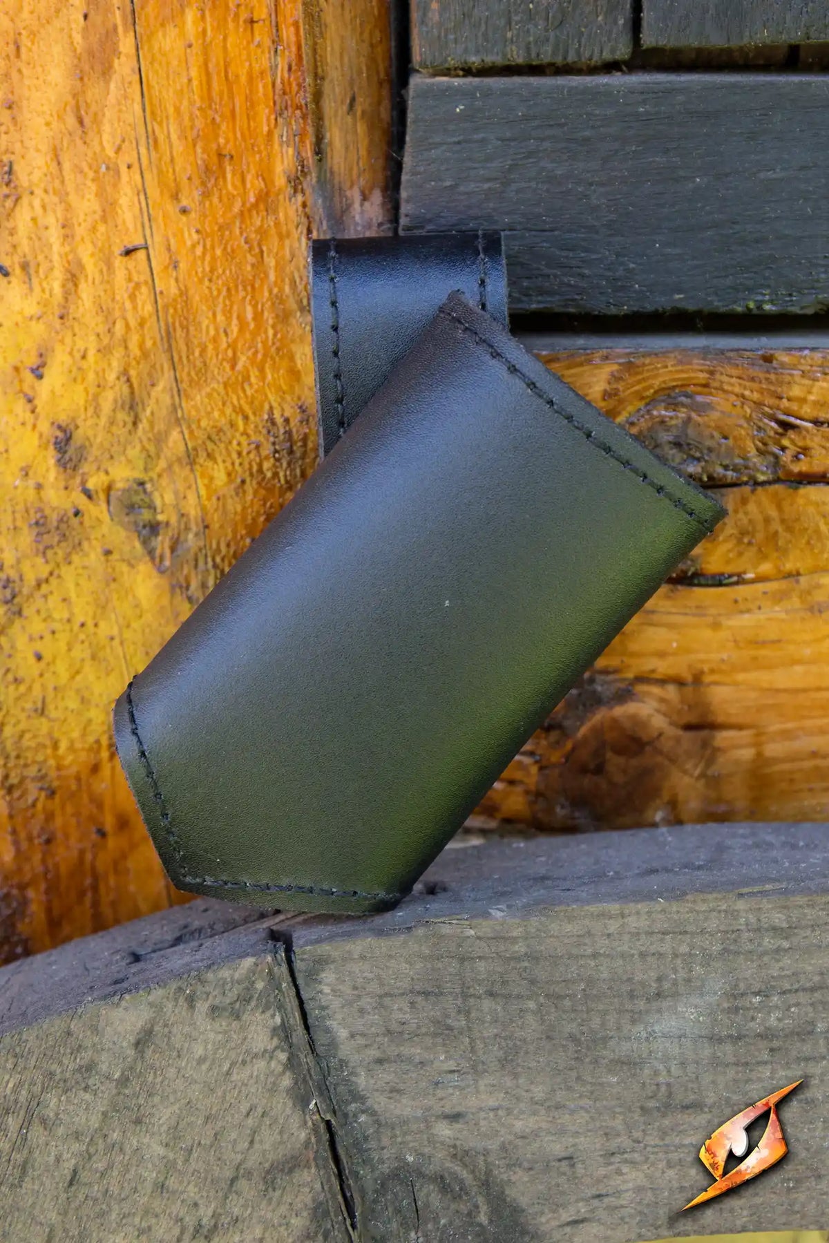 Stylish Sword Holder crafted in durable leather, perfect for the wandering adventurer.